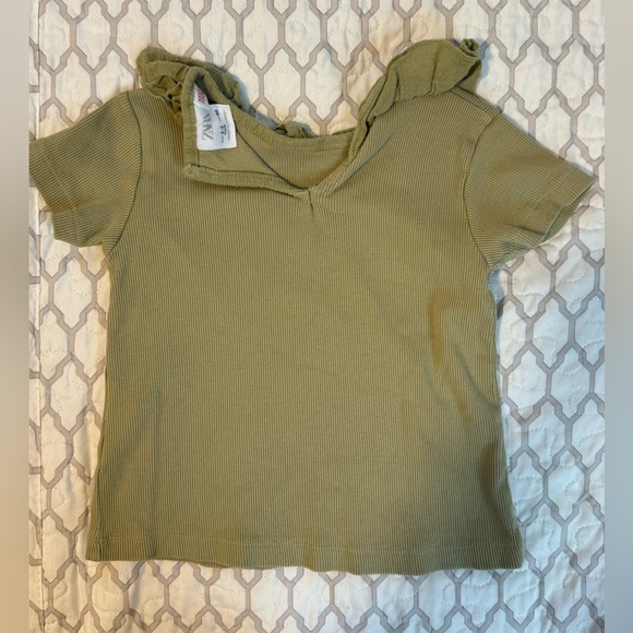 Zara Toddler Ruffled Ribbed Top - Picture 3 of 5